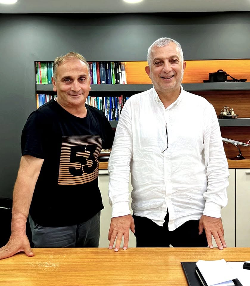 METİN KÜLÜNK VE ARAYAN BULUR