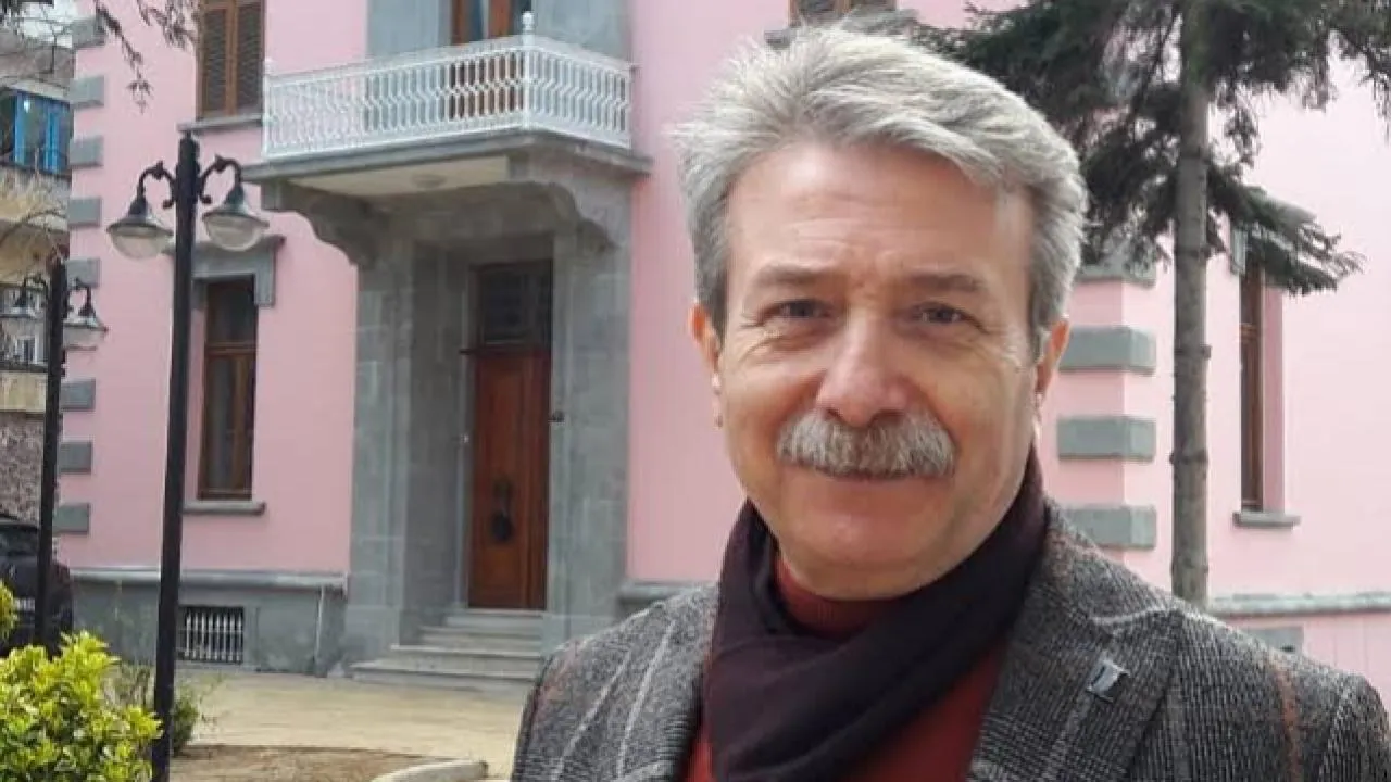 ADNAN TAÇ'TAN SANATEVİ ÇAĞRISI: SANATEVİ'NİN YANINDA OLUN!