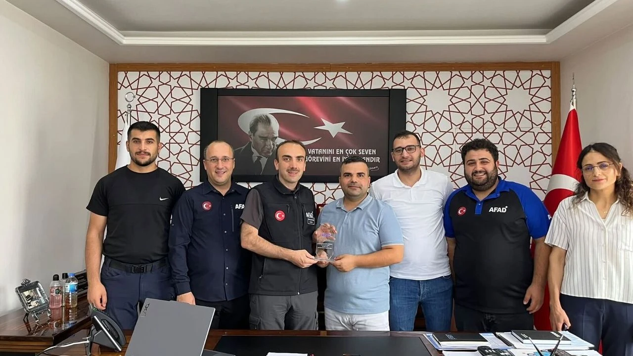Şenol Yeni Görevine Uğurlandı