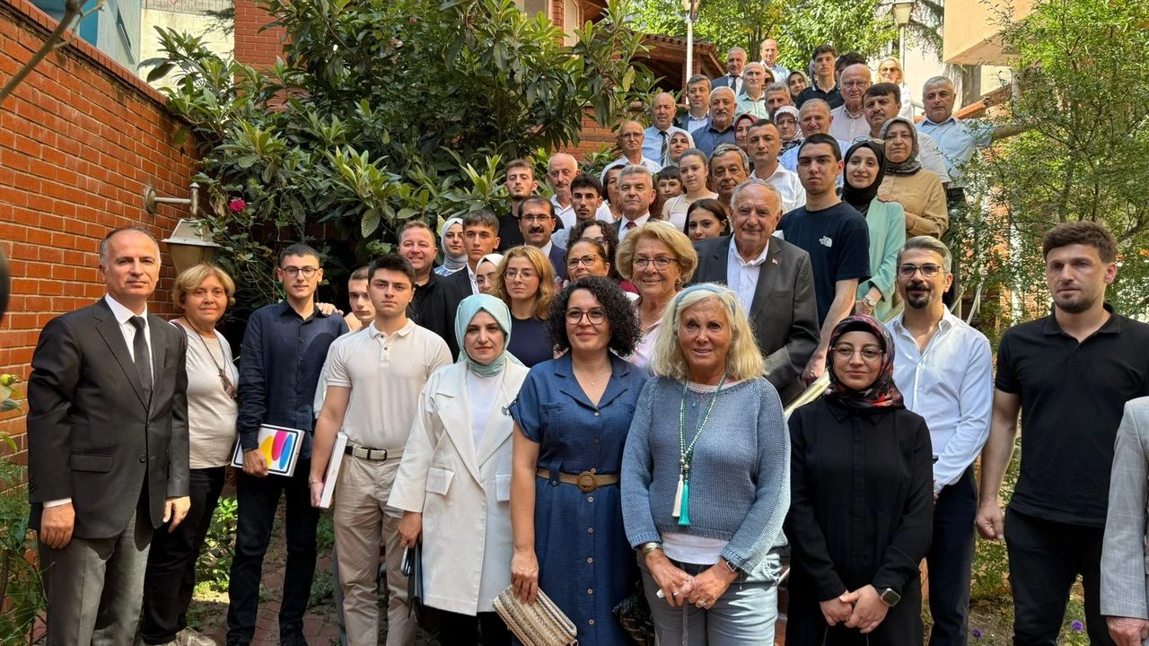 Artvinliler Hizmet Vakfı’ndan Eğitime Destek