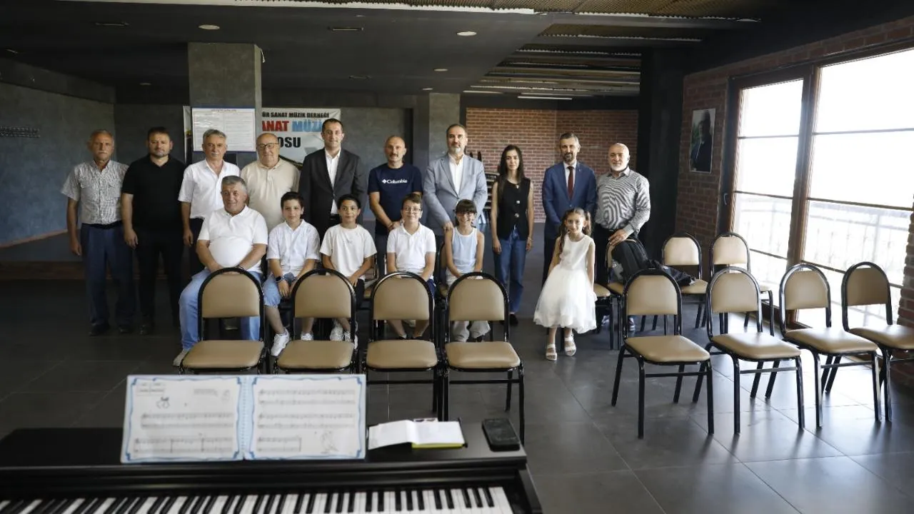 MUSTAFA ŞEN'DEN AKÇAABAT SANATEVİ'NE ZİYARET