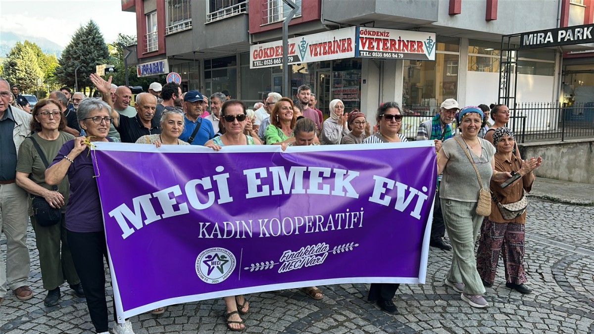 ViçeFest Fındıklı’da Başladı: “Meci Hiç Eksik Olmasın, Dayanışma Hiç Eksik Olmasın”