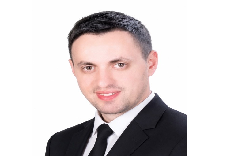Yeni Parti’de Rize Merkez İlçe Başkanlığı İçin Ali Öksüz İsmi Öne Çıkıyor