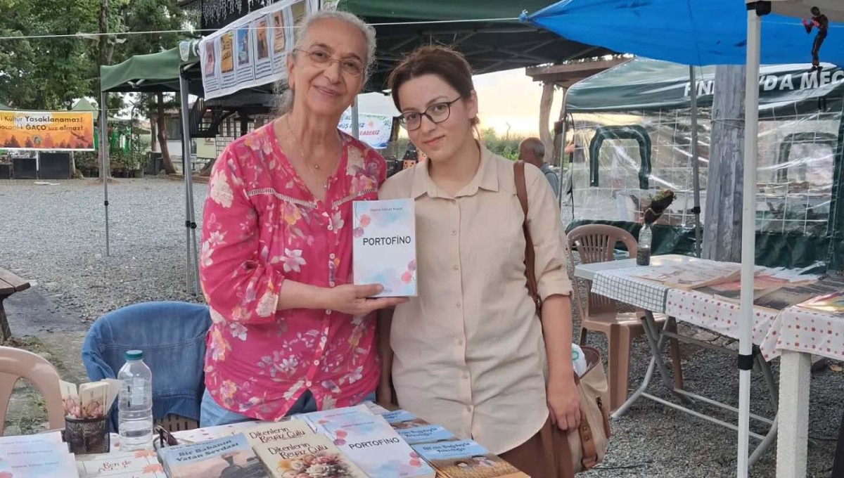 Rizeli Şair ve Yazar Hatice Kopuz, Fındıklı’da Okurlarıyla Buluştu