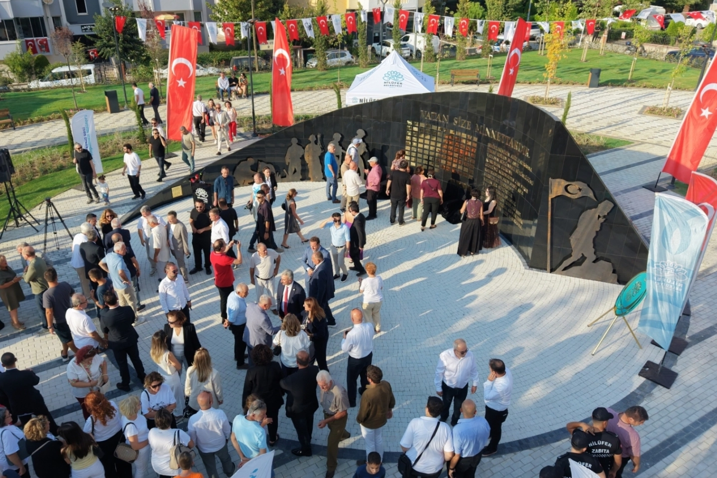 Bursa Nilüfer’de şehitlerin hatırası Şehitler Anıtı ve Nilüfer Şehitlik Parkı’nda yaşatılacak