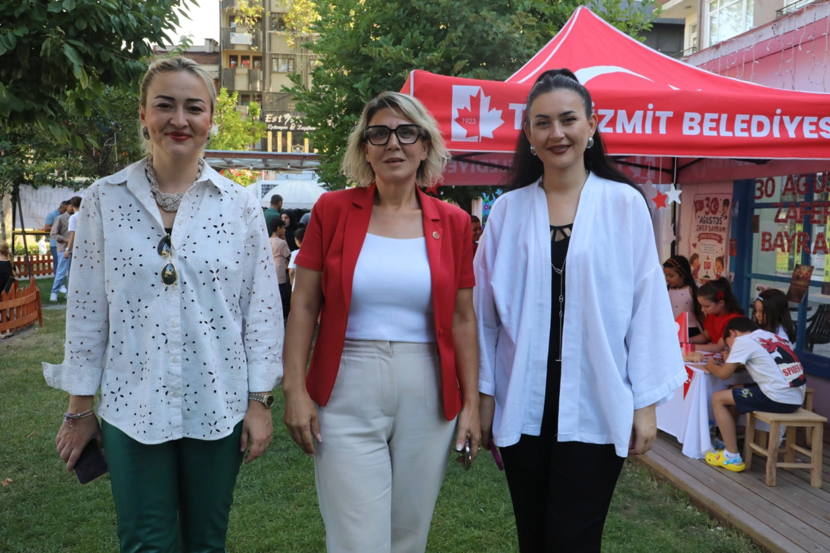 İzmit'te etkinlikler belediyenin öz kaynaklarıyla gerçekleştiriyor
