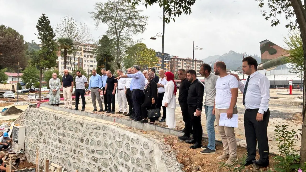 MİLLETVEKİLİ BÜYÜKAYDIN'DAN SÜRMENE'YE ÇIKARMA