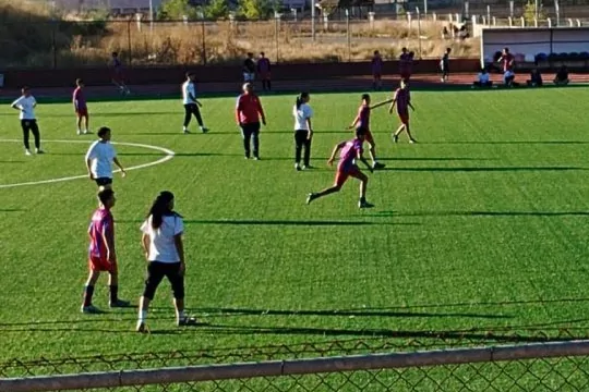 Ağrı’da Amatör Spor Haftası’nda anlamlı dostluk maçı