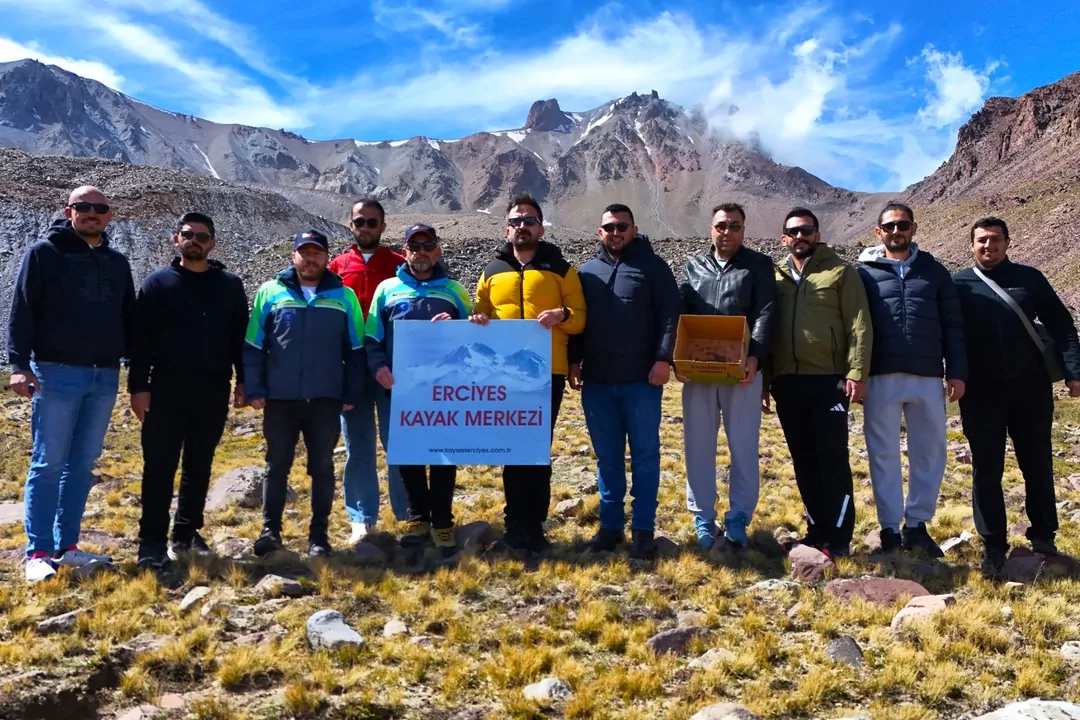 Kayseri Büyükşehir'den Erciyes eteklerinde yeşil seferberlik