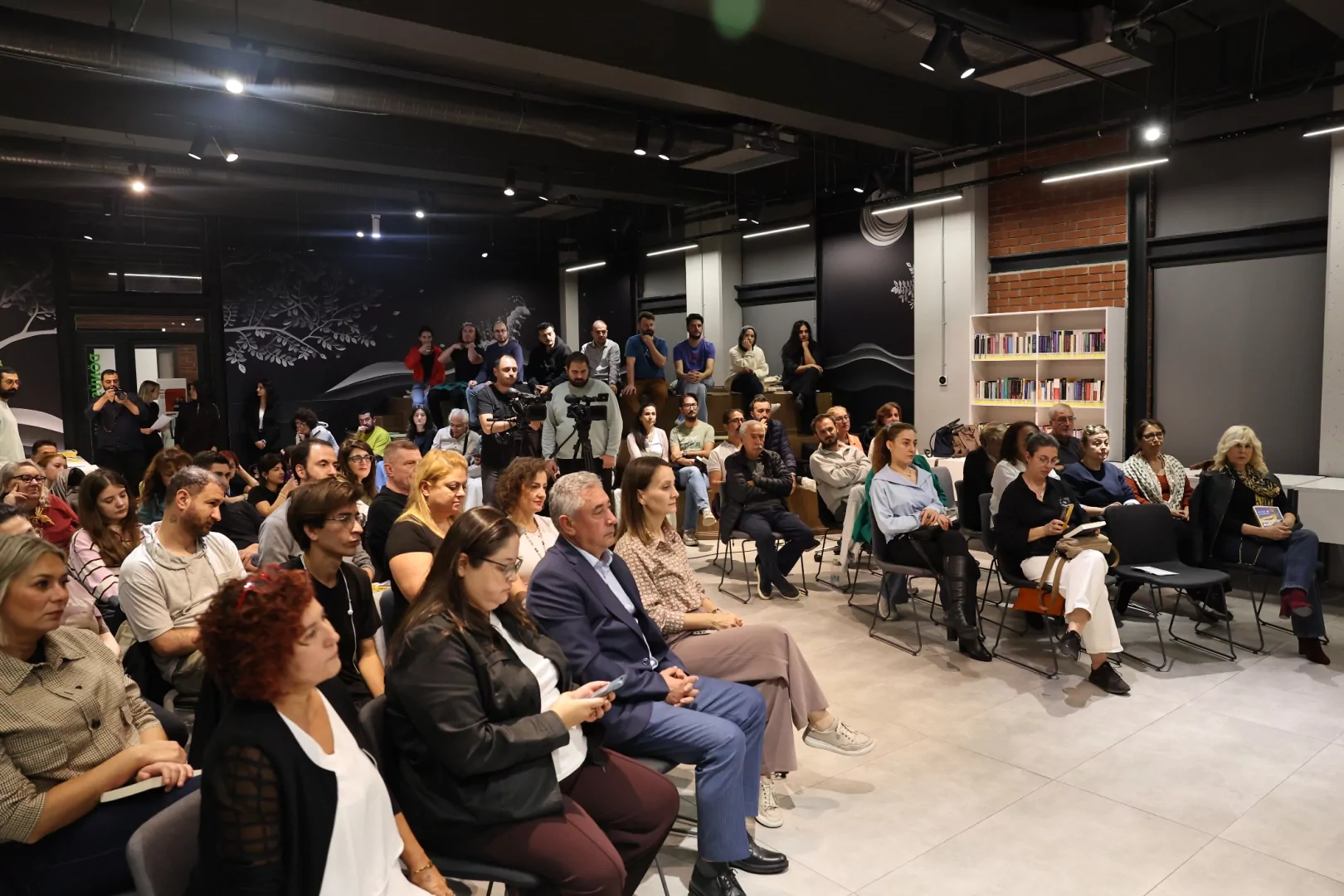 Koza Buluşmaları’nın konuğu Alper Canıgüz oldu