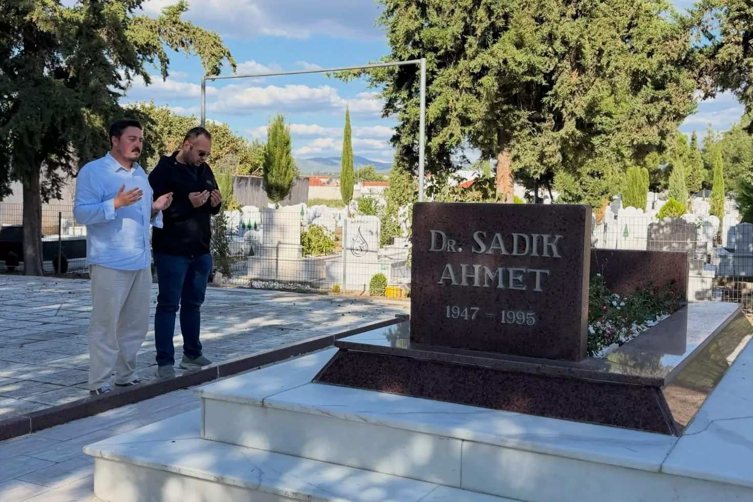 YRP Gençlik Kolları Başkanı Selçuk Efe’den Batı Trakya ziyareti
