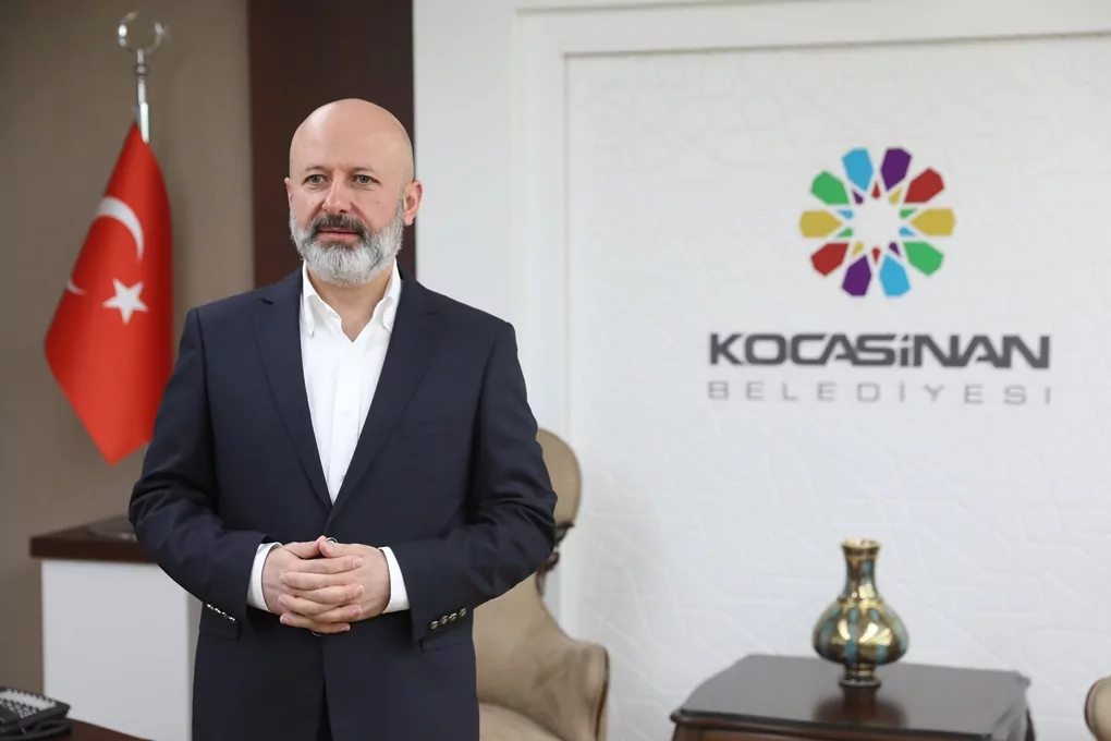 Kayseri Kocasinan camileri gül suyuyla temizleniyor