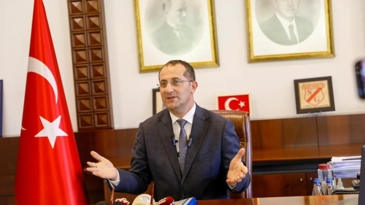 Başkan Ekim'de bütçe eleştirilerine tek tek yanıt verdi
