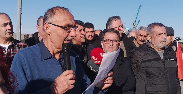 Zelek Balıkçı Köyü’nden Tepki: “Mücadelemiz Siyaset Değil, Geleceğimizidir”