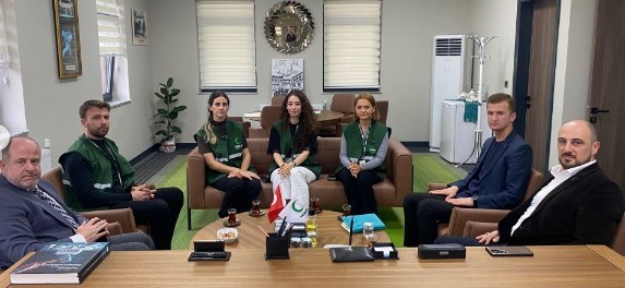 Rize’de Bağımlılıkla Mücadelede Güç Birliği: İl Müdürü Özder’den Yeşilay’a Ziyaret