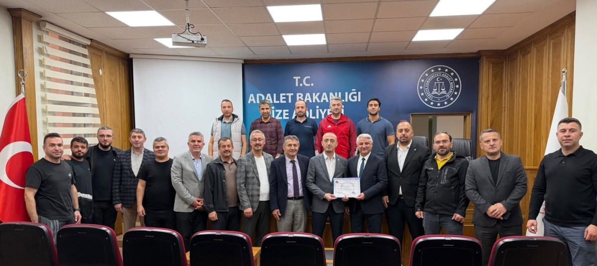 Halil İbrahim Uzun Mazbatasını Aldı